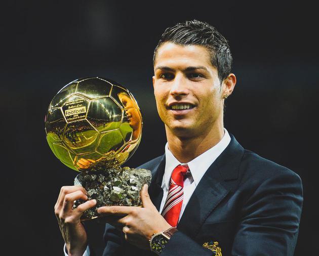 每场获得8 每场获得8